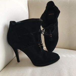 AERIN Black Ankle Booties ✨